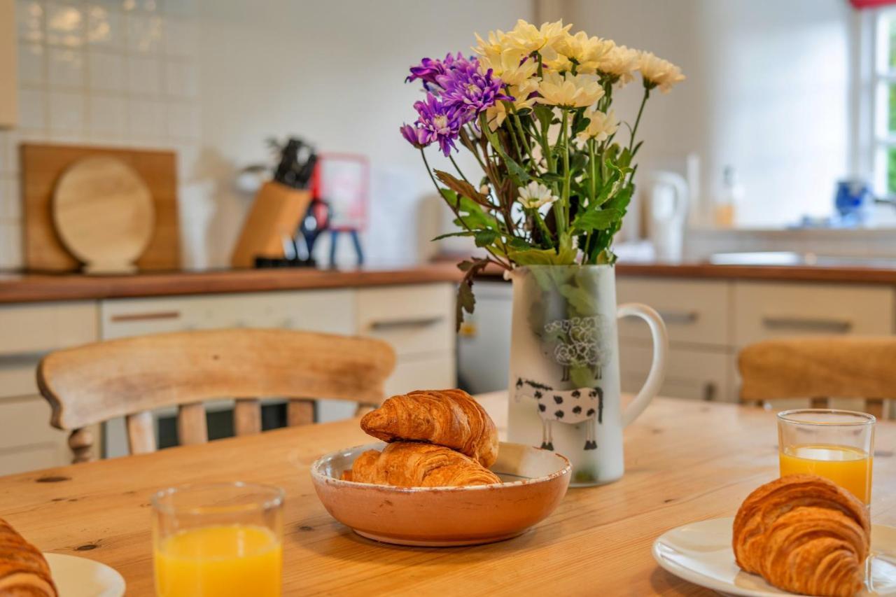 Finest Retreats - Forge Cottage Padstow Ngoại thất bức ảnh