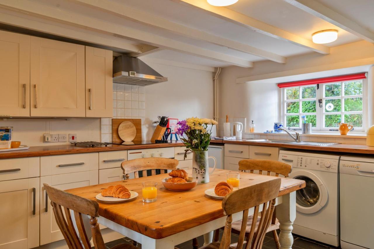 Finest Retreats - Forge Cottage Padstow Ngoại thất bức ảnh